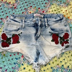 hot kiss short jeans